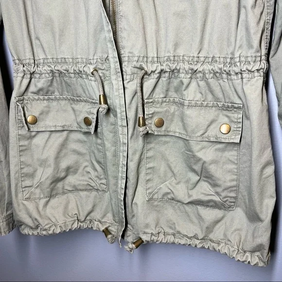 Life in Progress Utility Cargo Anorak Jacket - Picture 6 of 10